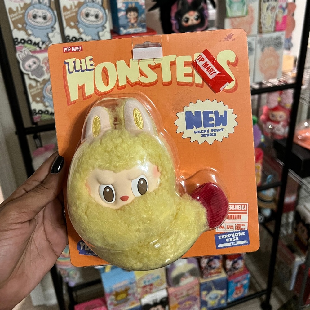 Pop Mart - Wacky Mart Series Shrimp Tempura Earphone Case